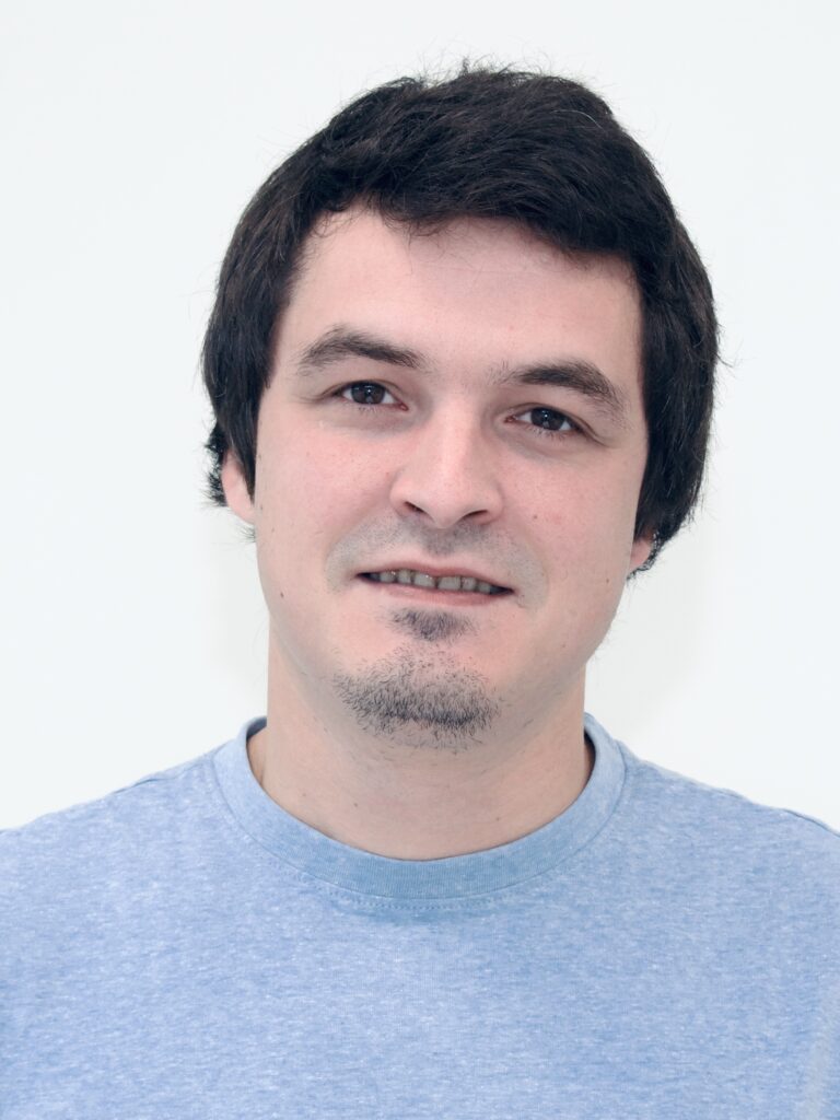 Néstor Campón