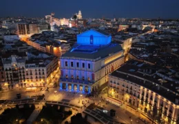 Teatro Real: Una sinfonía de cultura, innovación, patrimonio e iluminación
